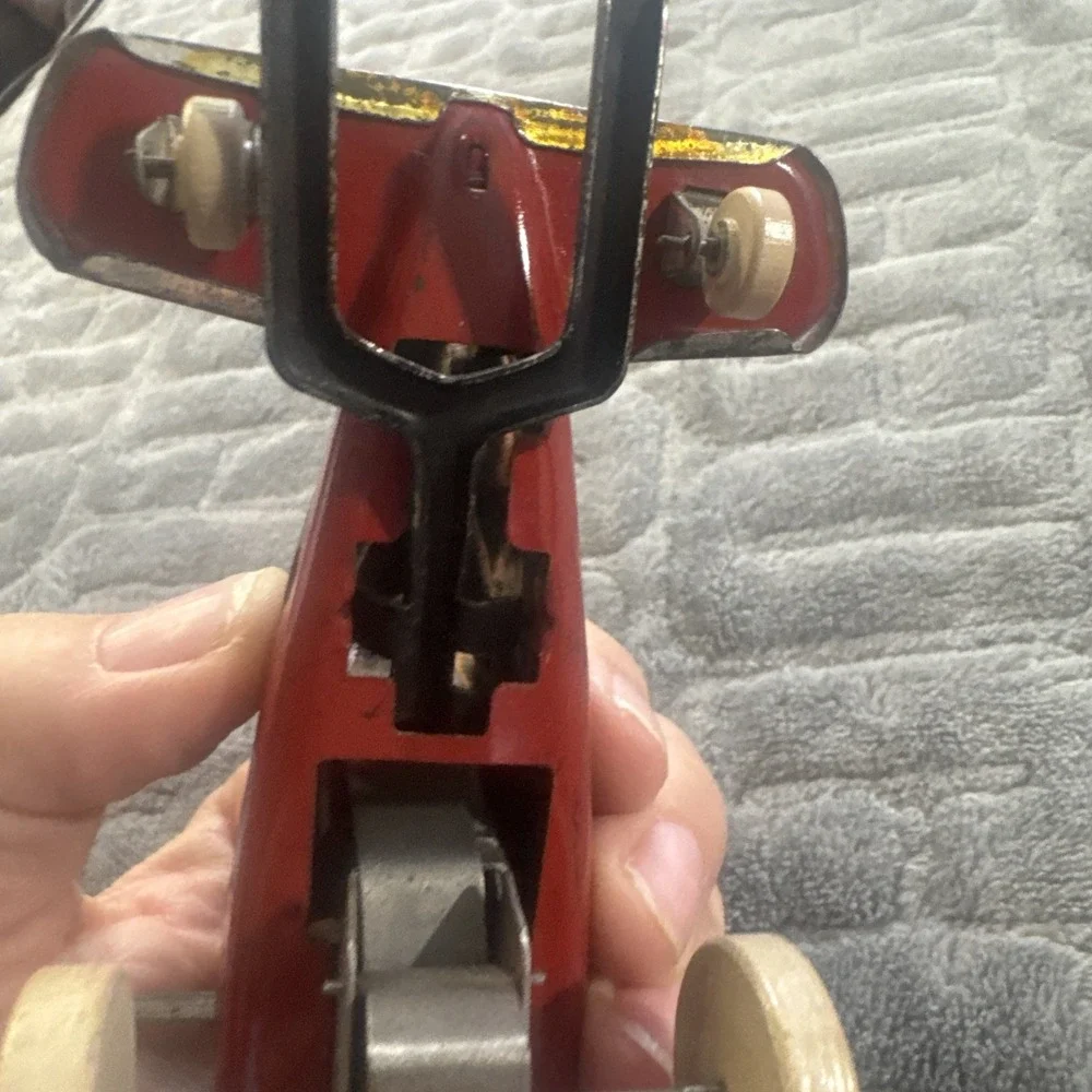 C.C vintage loop